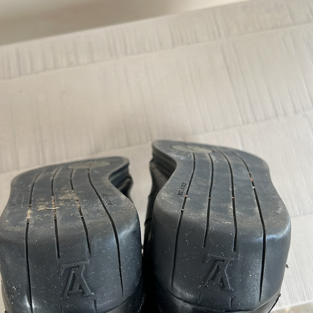 Louis Vuitton monogram sneakers - Picture 5 of 5